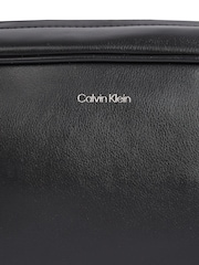 Calvin Klein Black Wash Bag - Image 4 of 4