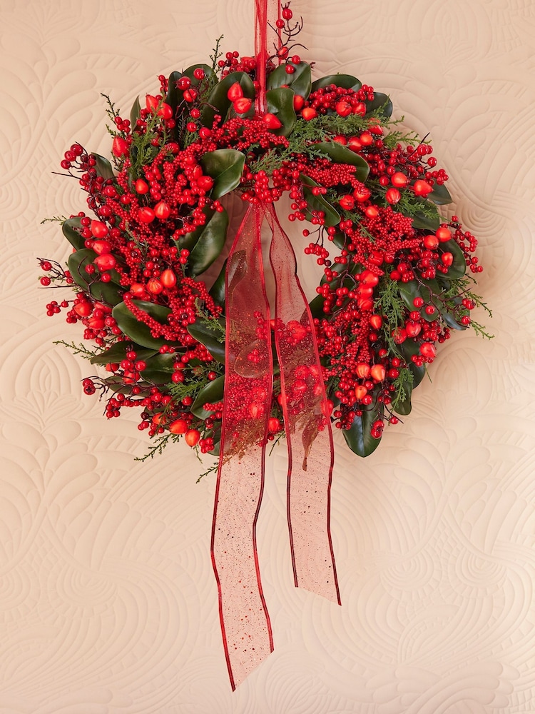 Everlands Red Berry 60cm Christmas Wreath - Image 2 of 4 Everlands Red Berry 60cm Christmas Wreath - Image 2 of 4