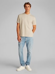 Creme - Shorts Calvin Klein - Imagem 2 de 6