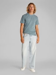 Calvin Klein 100% Cotton Garment Dye T-Shirt - صورة 2 من 6