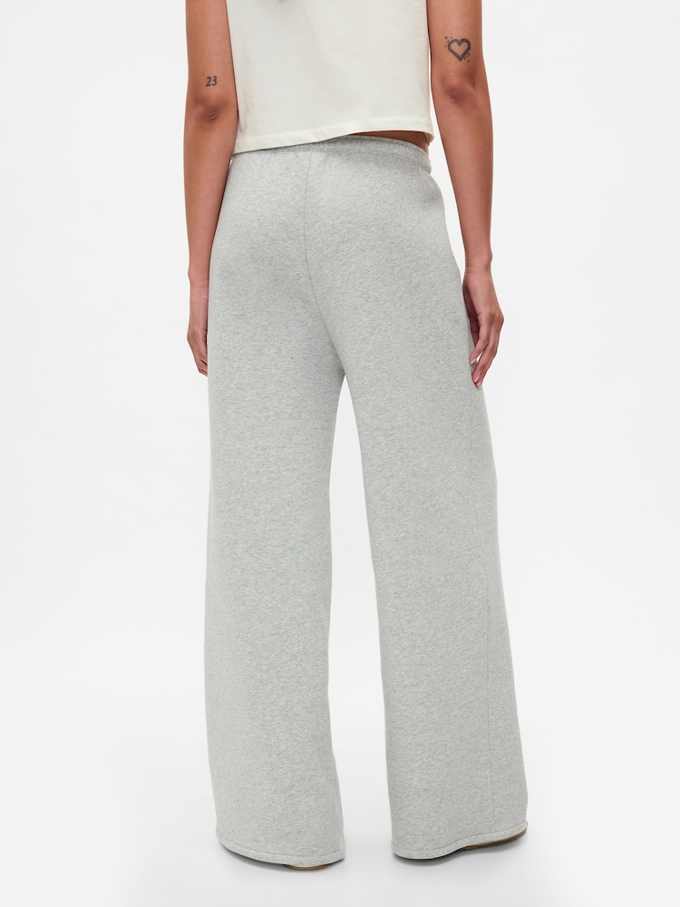 Gris - Pantalones de chándal baggy de pernera ancha suaves vintage de Gap - Imagen 2 de 5 Gris - Pantalones de chándal baggy de pernera ancha suaves vintage de Gap - Imagen 2 de 5