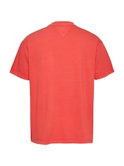 Rot - Tommy Jeans Regular Fit 100% Cotton Badge T-Shirt - Bild 6 von 7