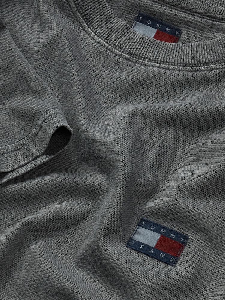 Tommy Jeans Black Relaxed Label 100% Cotton T-Shirt - Image 7 of 7