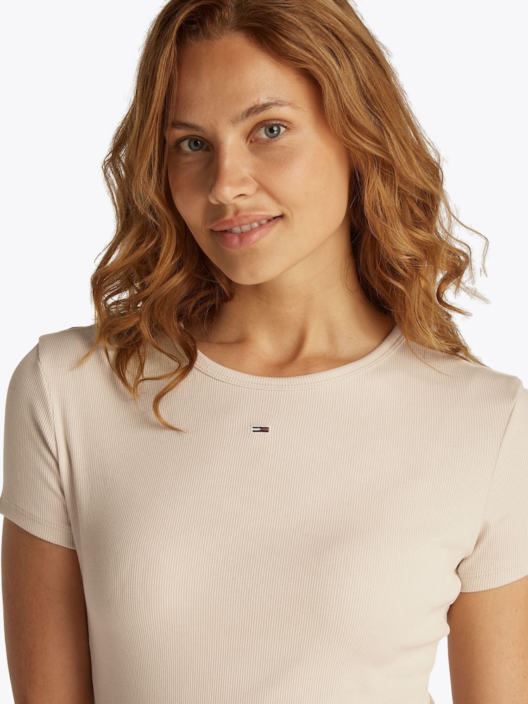 Tommy Jeans Natural Essential Slim Ribbed Short Sleeve T-Shirt - Image 2 of 6