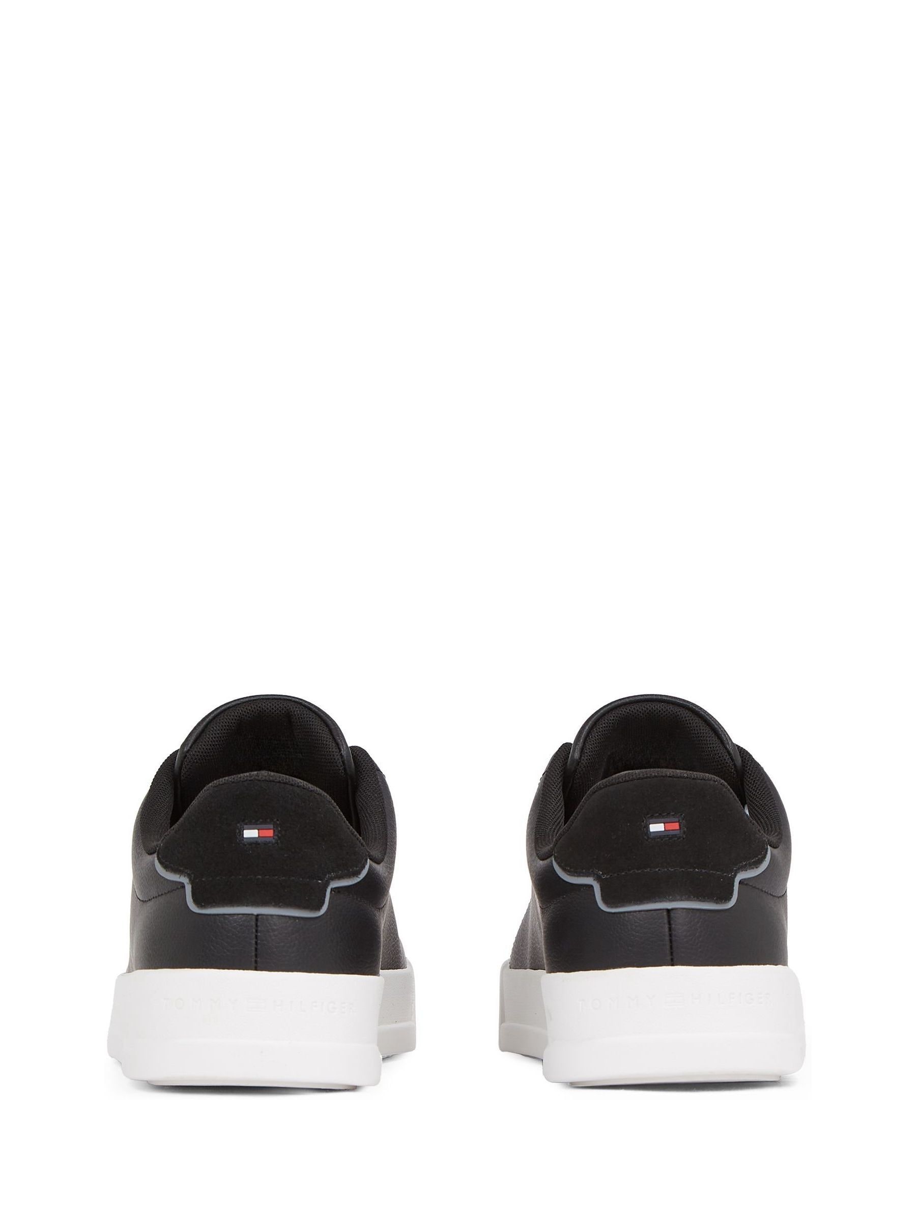 Buy Чорний - Шкіряні кросівки Tommy Hilfiger Court Essential з