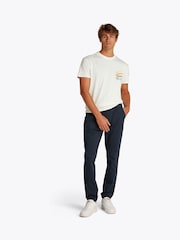 Белый с хромированной отделкой - Tommy Jeans Regular Fit Cotton T-Shirt - Image 2 of 7