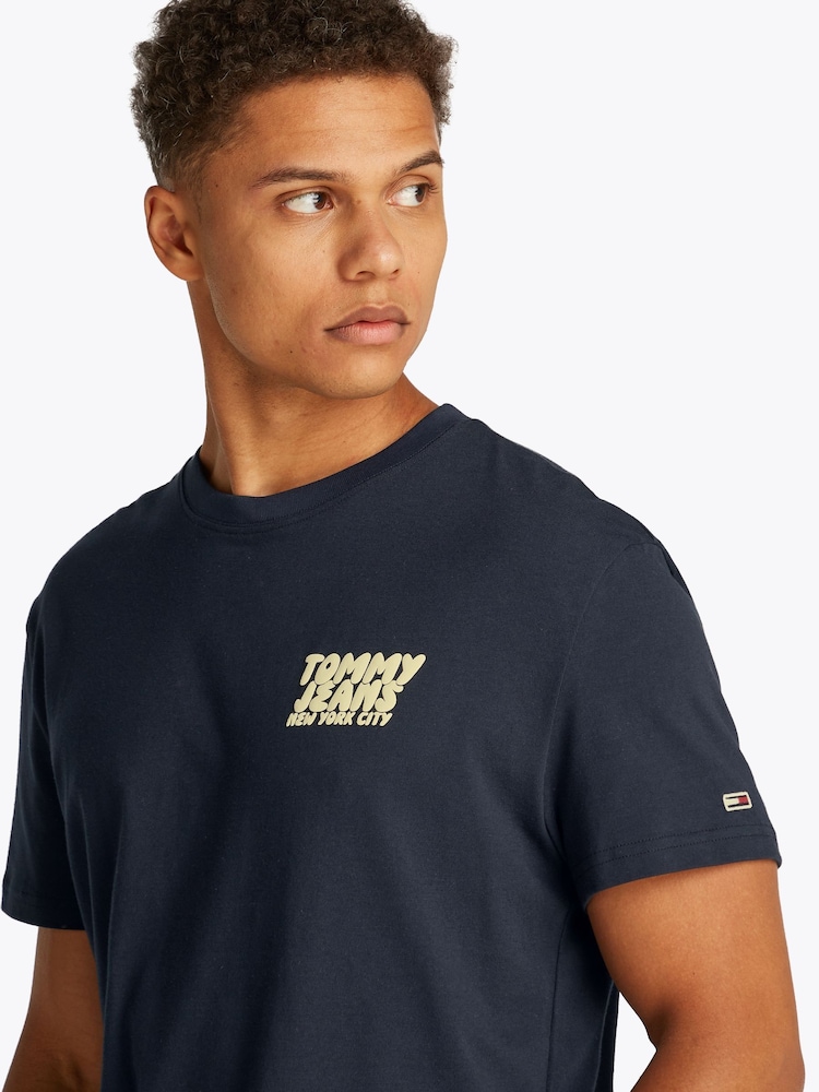 Tommy Jeans Blue Navy Regular Fit Bubble Back Short Sleeve 100% Cotton T-Shirt - Image 2 of 7 Tommy Jeans Blue Navy Regular Fit Bubble Back Short Sleeve 100% Cotton T-Shirt - Image 2 of 7