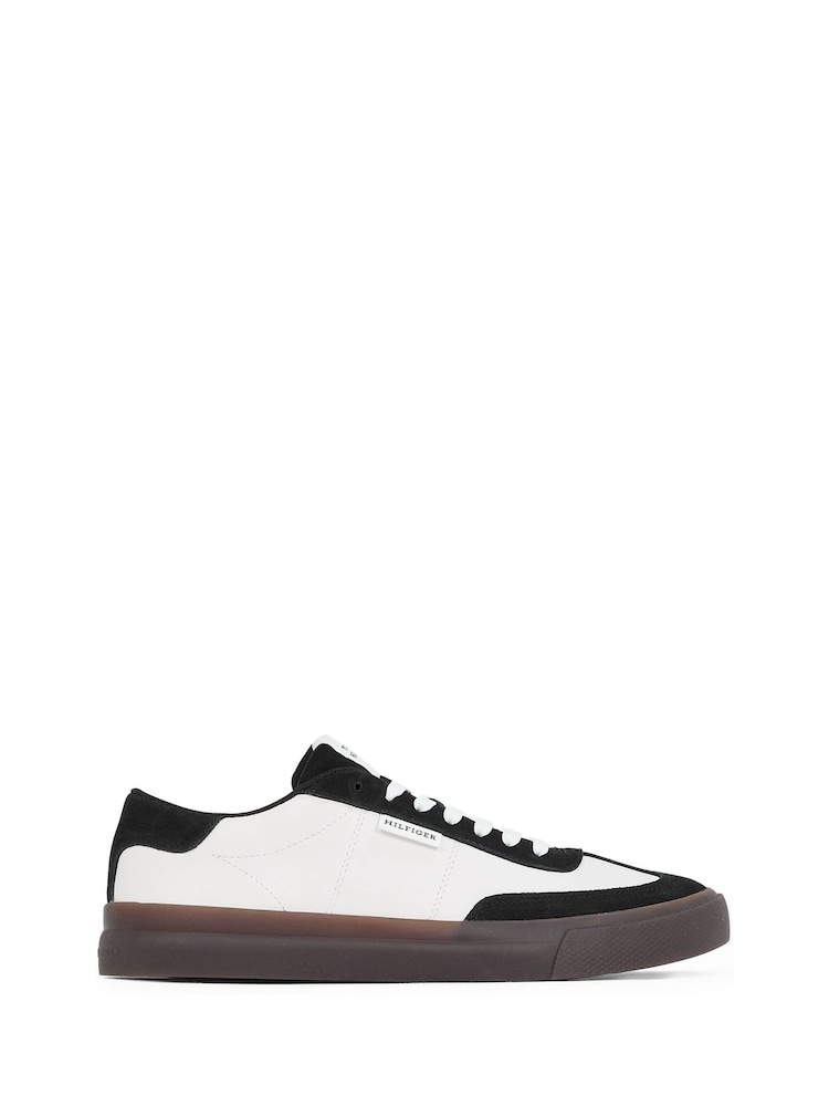Tommy Hilfiger Whitel Court Nubuck Trainers - Image 2 of 6
