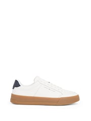 Белый и коричневый - Кожаные кроссовки Tommy Hilfiger Court Essential - Изображение 2 из 6