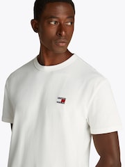 Natur - Tommy Jeans Regular Fit 100% Cotton Badge T-Shirt - Bild 4 von 7
