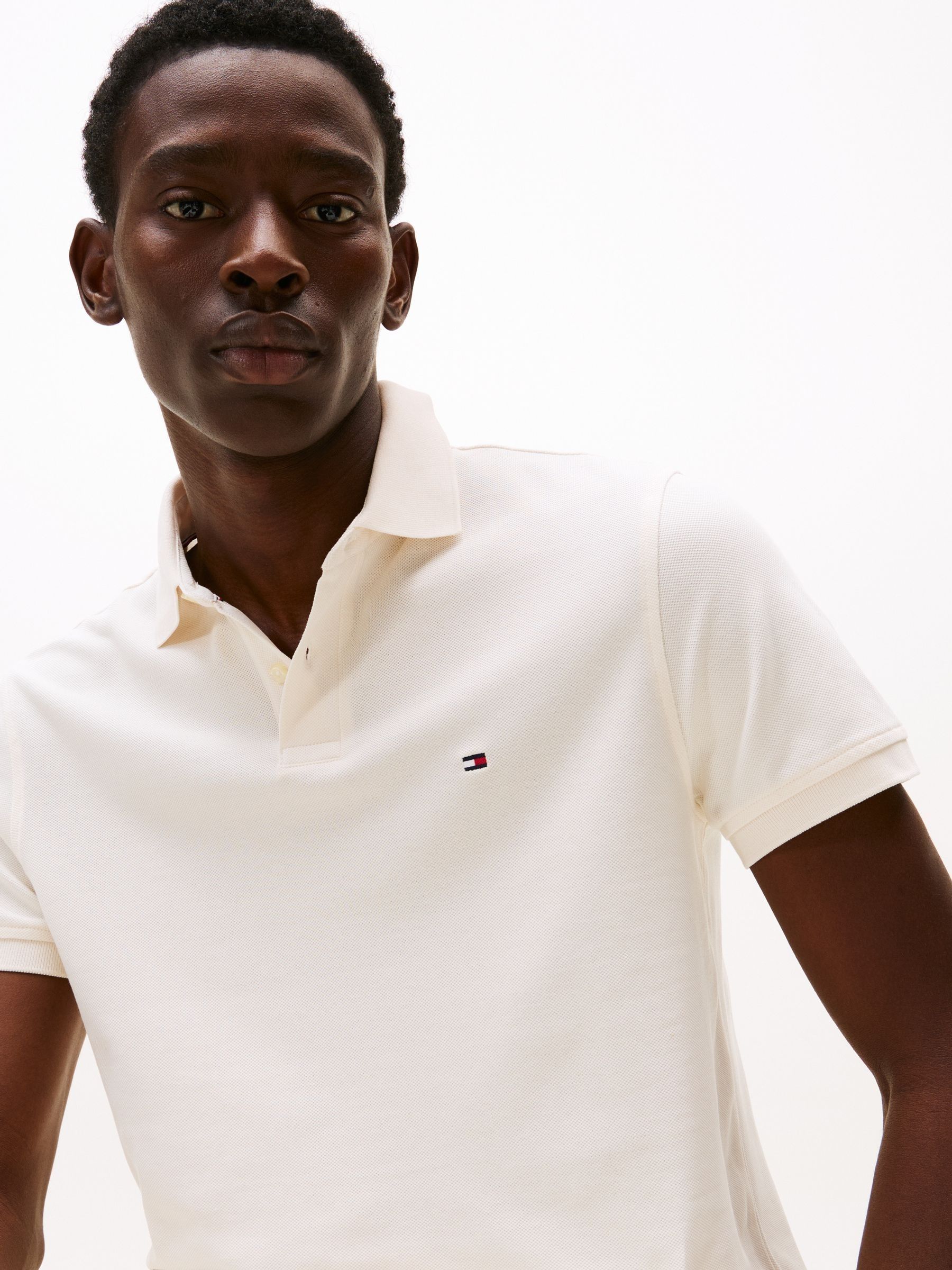 Next：日本 Off White - レギュラーフィット - Tommy Hilfiger 1985