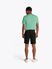 Tommy Hilfiger Black Regular Fit 1985 Harlem Stretch Shorts - Image 3 of 6