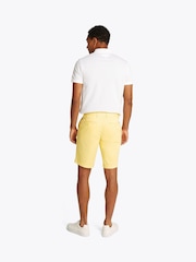 Tommy Hilfiger Yellow Regular Fit 1985 Harlem Stretch Shorts - Image 3 of 6