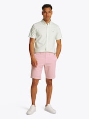Tommy Hilfiger Pink Regular Fit 1985 Harlem Stretch Shorts - Image 2 of 6