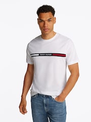 Белый - Футболка Tommy Hilfiger Regular Fit из 100% хлопка с логотипом на панели - Image 1 of 7