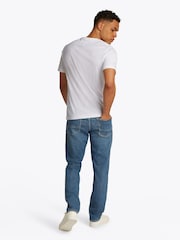 Белый - Футболка Tommy Hilfiger Regular Fit из 100% хлопка с логотипом на панели - Image 3 of 7