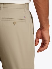 Tommy Hilfiger Cream Regular Fit 1985 Harlem Stretch Shorts - Image 4 of 6