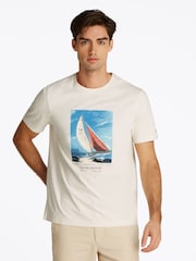 Camiseta Tommy Hilfiger Print fotográfica colorida 100% algodão - Imagem 1 de 6