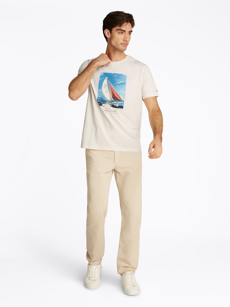 Camiseta Tommy Hilfiger Print fotográfica colorida 100% algodão - Imagem 2 de 6