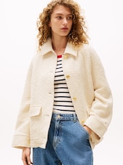 Tommy Hilfiger Cream Sofia Richie Grainge Sherpa Overshirt Jacket - Image 1 of 4