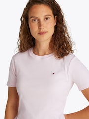 Розовый - Tommy Hilfiger Slim Crew Neck Short Sleeve 100% Cotton T-Shirt - Image 4 of 6