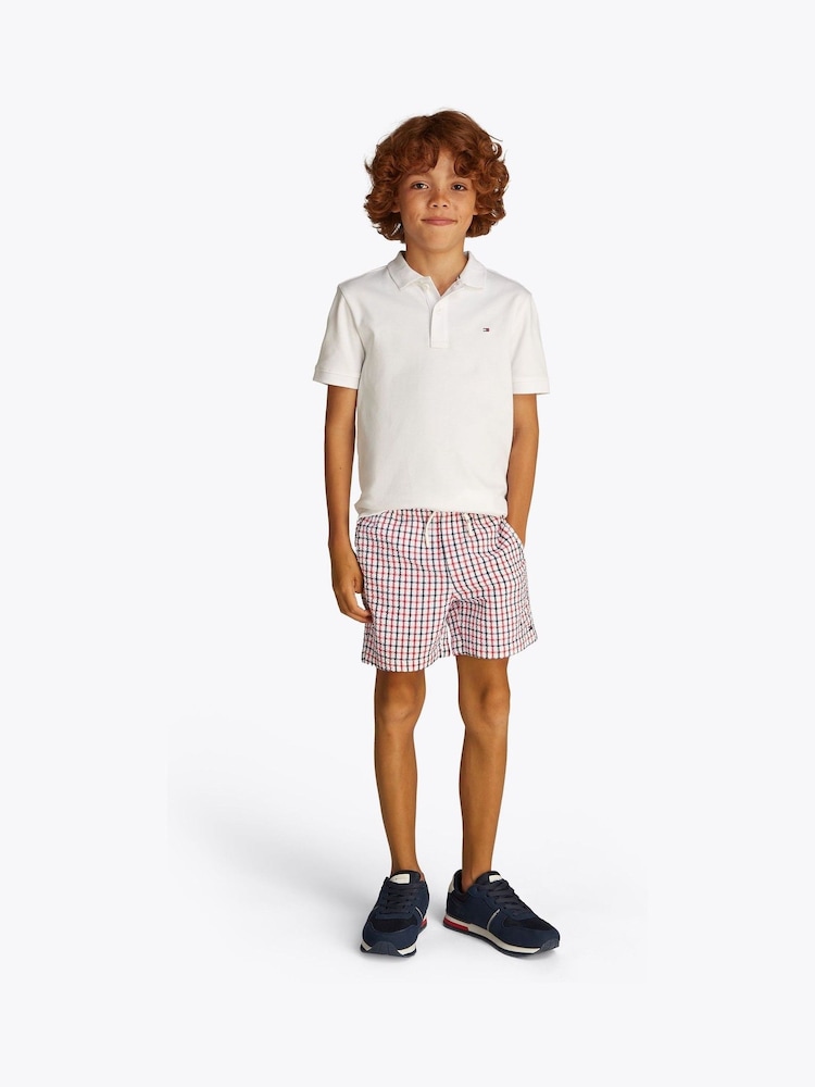 شورت من قماش السيرساكار من Tommy Hilfiger - صورة 1 من 5 شورت من قماش السيرساكار من Tommy Hilfiger - صورة 1 من 5