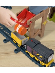 Thomas and Friends FisherPrice Diesel's Lift  Load Construction Set - Image 6 of 6