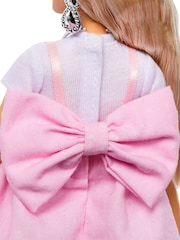 Barbie Deluxe Style Doll with Oversized Bow - Image 4 of 6