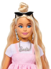 Barbie Deluxe Style Doll with Oversized Bow - Image 5 of 6