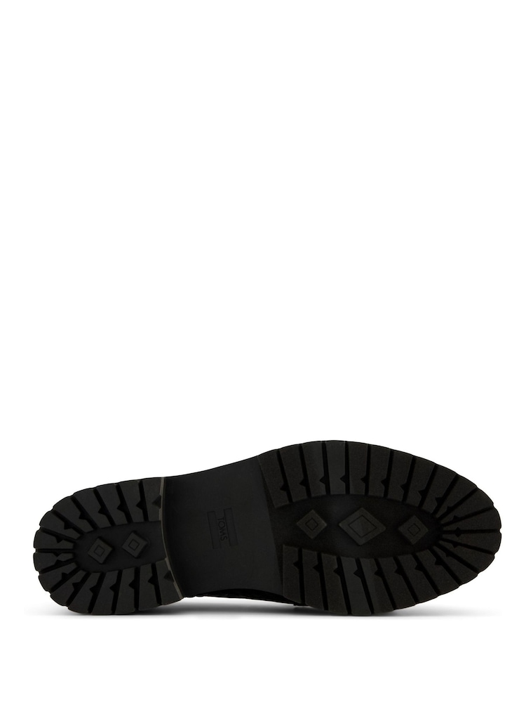 TOMS Cara Loafers in Black Woven PU with Tassel - Imagen 9 de 9