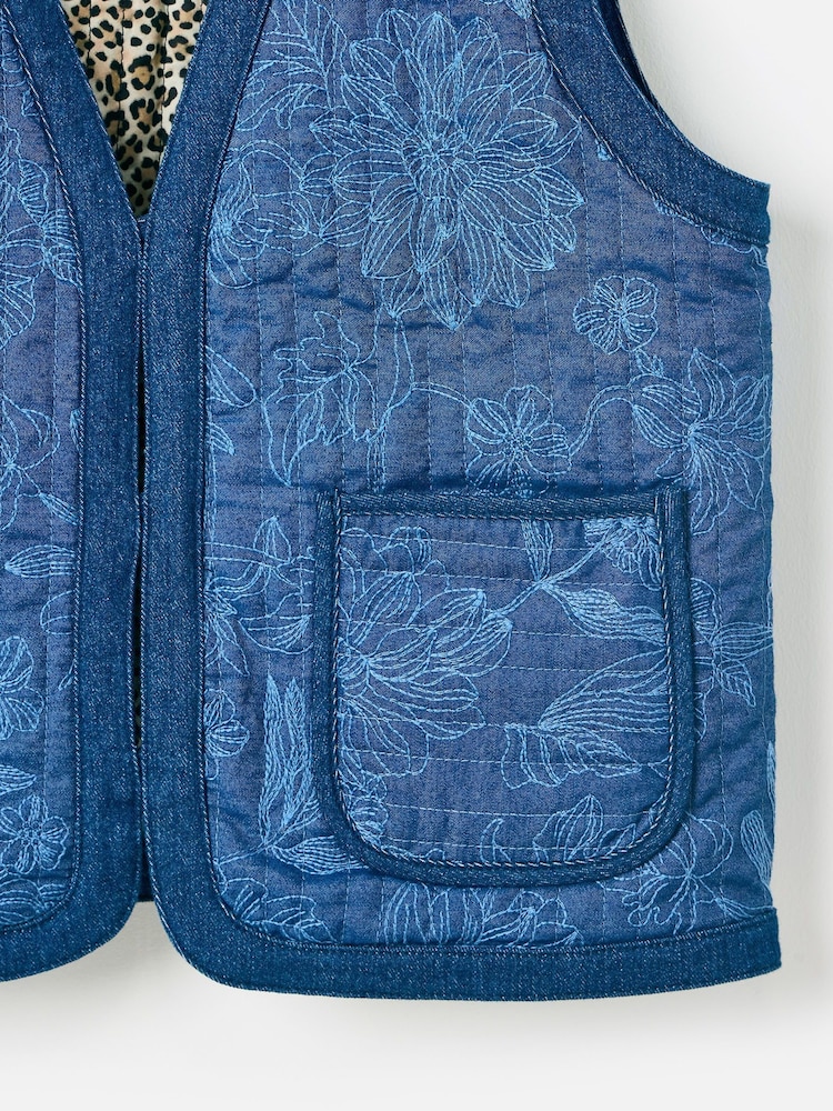 Chaleco vaquero reversible con bordado de Oliver Bonas - Imagen 9 de 9 Chaleco vaquero reversible con bordado de Oliver Bonas - Imagen 9 de 9