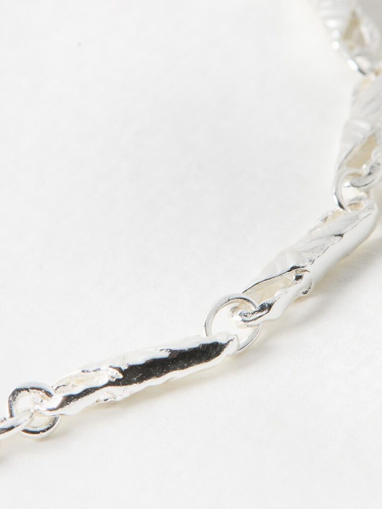 Oliver Bonas Silver Tone Elin Textured Bars Chain Bracelet - Image 2 of 4 Oliver Bonas Silver Tone Elin Textured Bars Chain Bracelet - Image 2 of 4