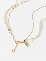 Oliver Bonas White Felicity Double Row Layered Pearl Necklace - Image 3 of 4