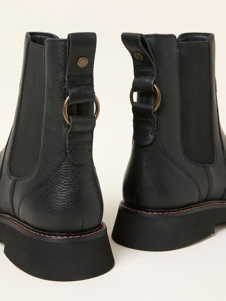 FatFace Rowe Black Chelsea Boot - Image 2 of 3 FatFace Rowe Black Chelsea Boot - Image 2 of 3