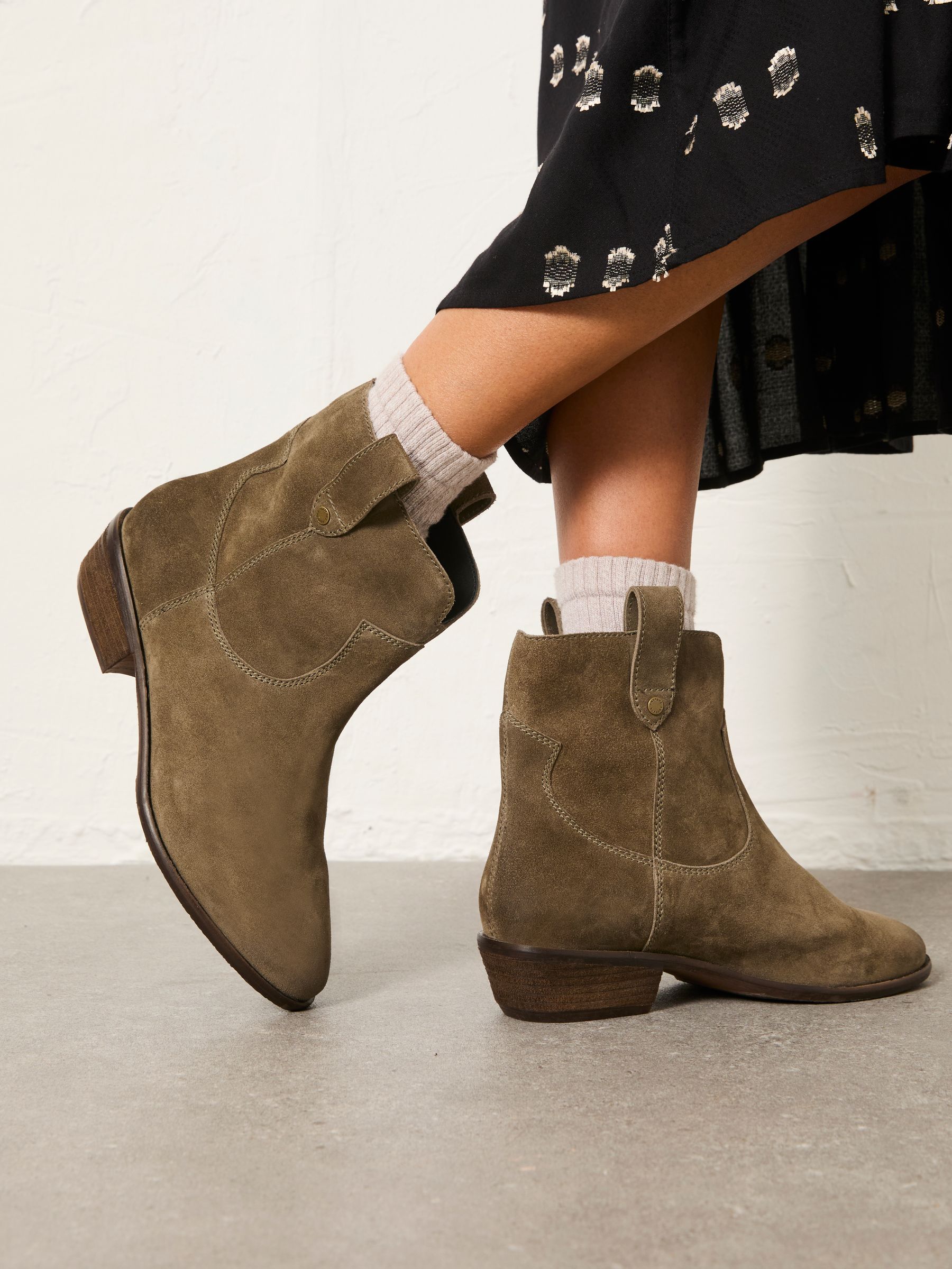 Fatface Remi Khaki Green Regular Fit Leather Ankle Boot