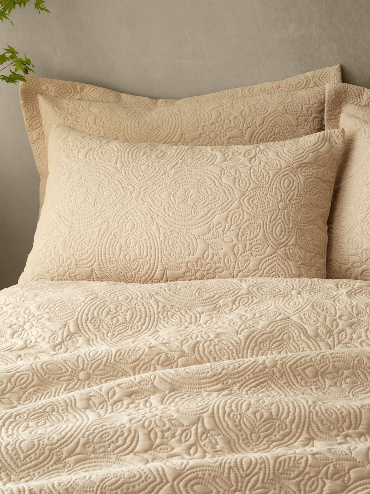 Pineapple Elephant Natural Casablanca Pinsonic Duvet Cover Set - Image 2 of 4 Pineapple Elephant Natural Casablanca Pinsonic Duvet Cover Set - Image 2 of 4