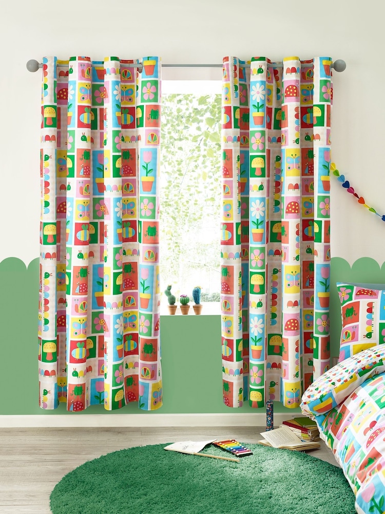 Catherine Lansfield Curious Caterpillar Reversible Eyelet Curtains - Bild 1 von 4 Catherine Lansfield Curious Caterpillar Reversible Eyelet Curtains - Bild 1 von 4