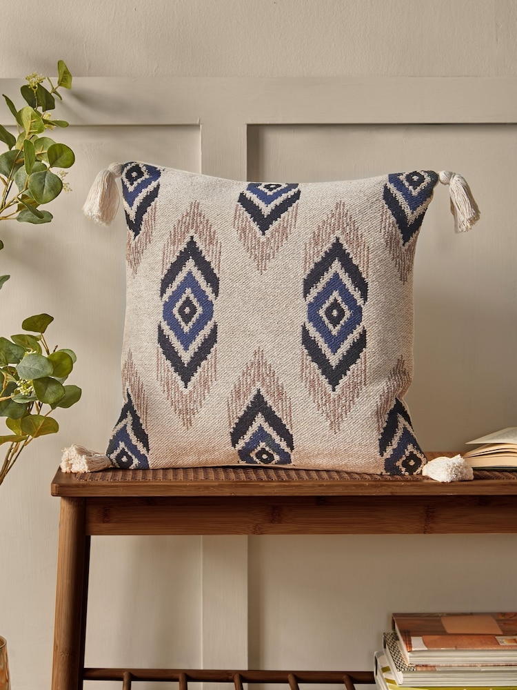 Pineapple Elephant Emir Ikat Cushion - صورة 1 من 2