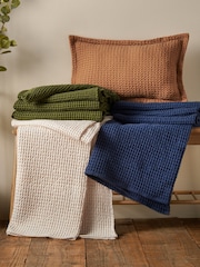 Pineapple Elephant Jaipur Chunky Waffle Cotton Cushion - Imagem 4 de 4