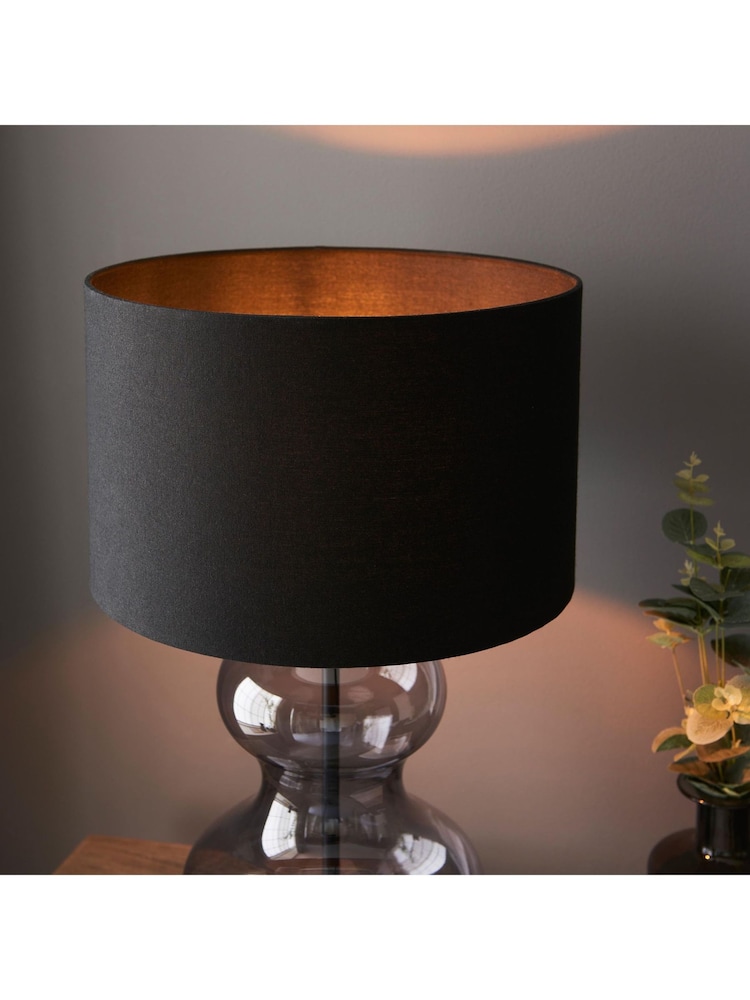 Gallery Home Black Clear Kelda Shaped Table Lamp - Image 2 of 6