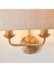 Gallery Home Vintage Brass Highclere Wall Light - Image 4 of 6