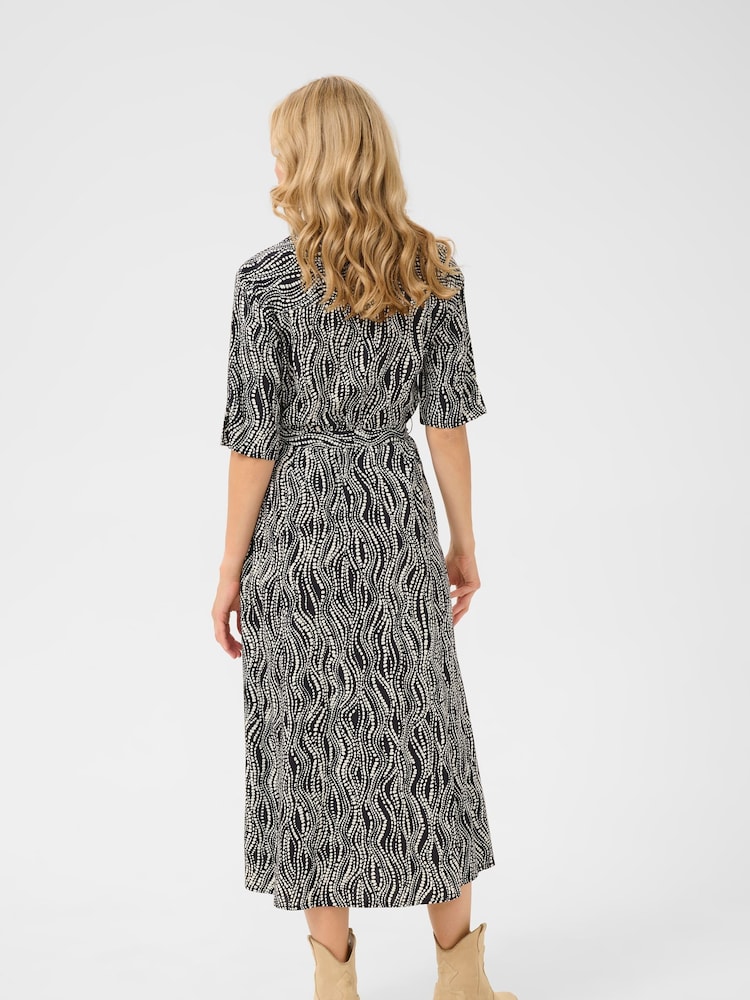 Cream Tiah Wavy Dots Midi Shirt Black Dress - Image 2 of 4 Cream Tiah Wavy Dots Midi Shirt Black Dress - Image 2 of 4