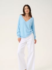 Cream Blue Sillar V-Neck Loose Fit 100% Cotton Knitwear Pullover Jumper - Image 2 of 5