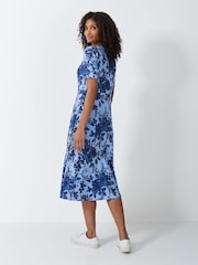 Crew Clothing Blue Scarlet Jersey Printed Tea Dress - Image 2 of 5