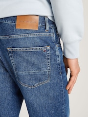Azul - Vaqueros rectos Mercer de Tommy Hilfiger de corte regular - Imagen 4 de 6