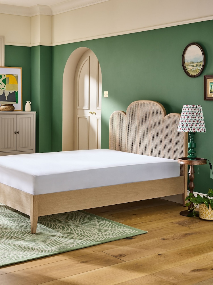 Nina Campbell Light Natural Palmier Bed - Image 2 of 5