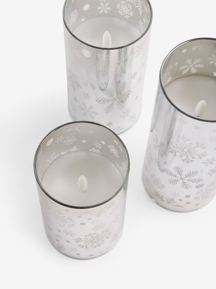 Lumineo Set of 3 Silver Tone Etched Glass Christmas Design LED Candles - Image 4 of 4 Lumineo Set of 3 Silver Tone Etched Glass Christmas Design LED Candles - Image 4 of 4