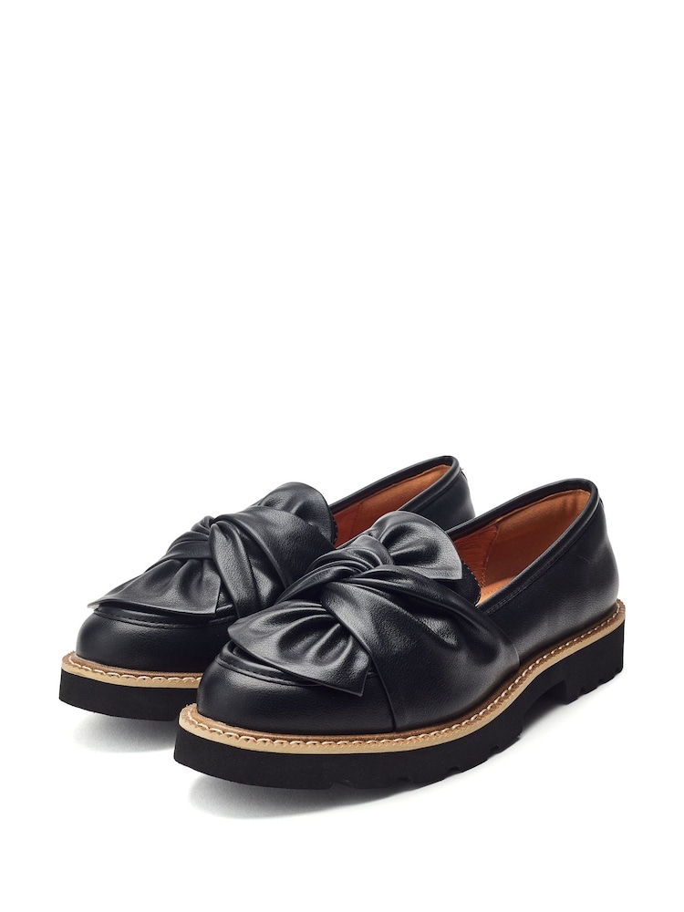 Moda in Pelle Eves Twisted Feature Comfort Loafers - Image 3 of 5