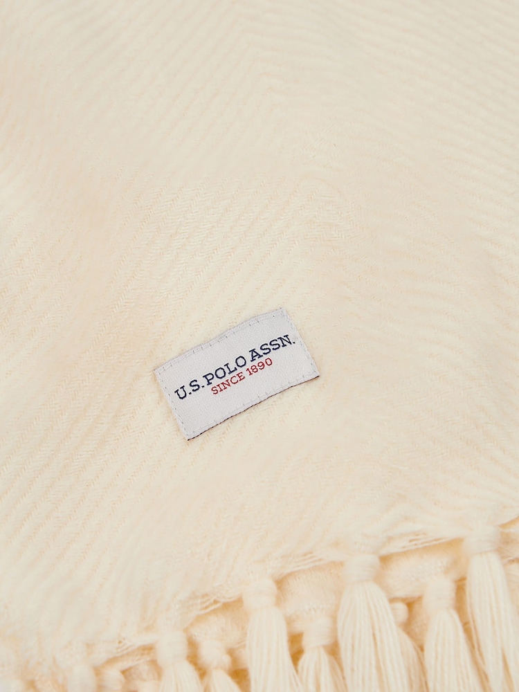 U.S. Polo Assn. Eggnog Luxury Herringbone Throw - Image 6 of 6