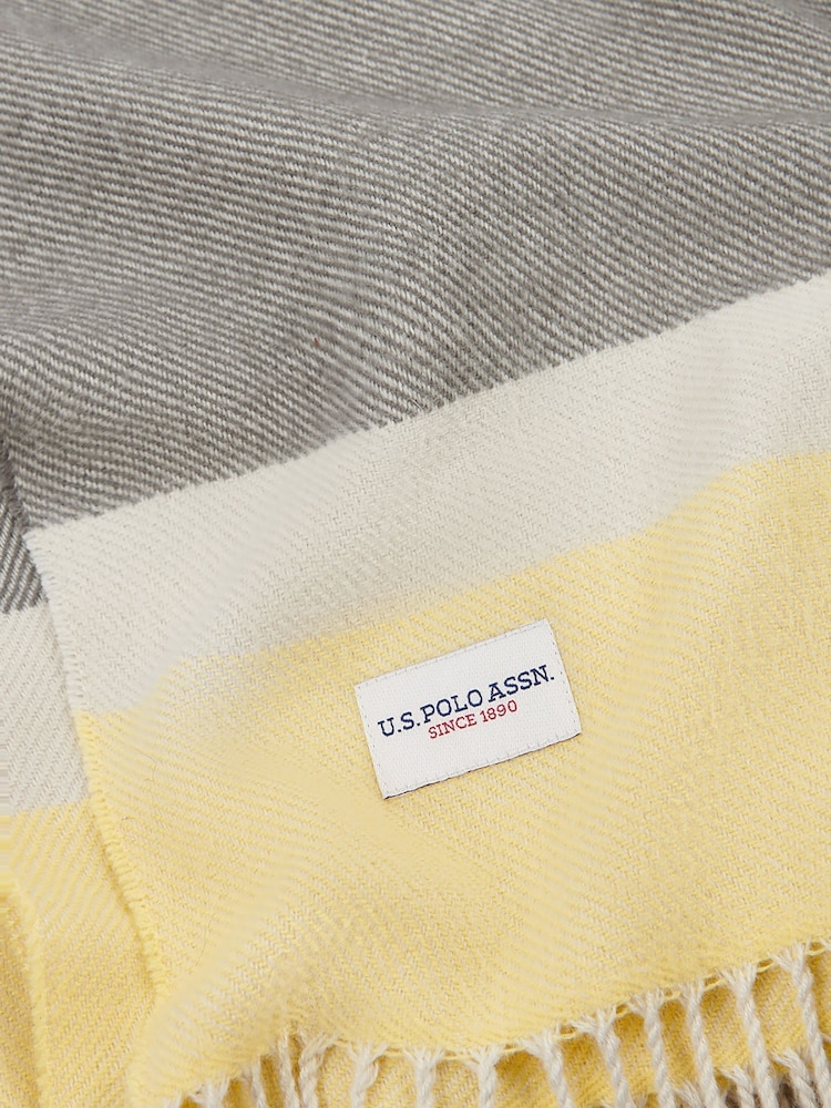 من U.S. Polo Assn. غطاء مخطط فاخر - صورة 6 من 6